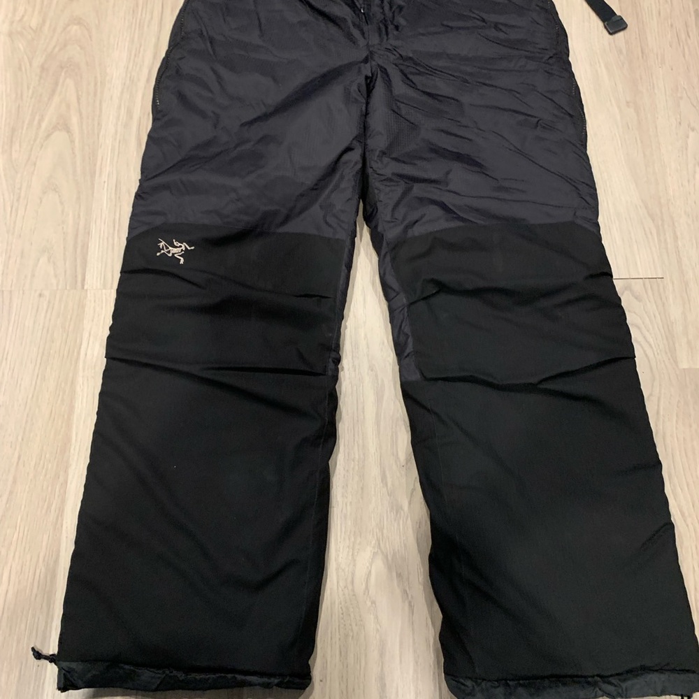 ARC’TERYX BLACK SKI PANTS